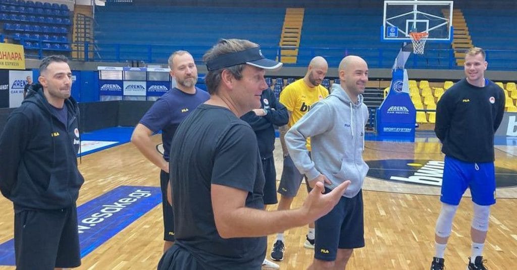 Στην προπόνηση του Περιστερίου ο άνθρωπος που πήρε τον Βασίλη Σπανούλη στους Ρόκετς