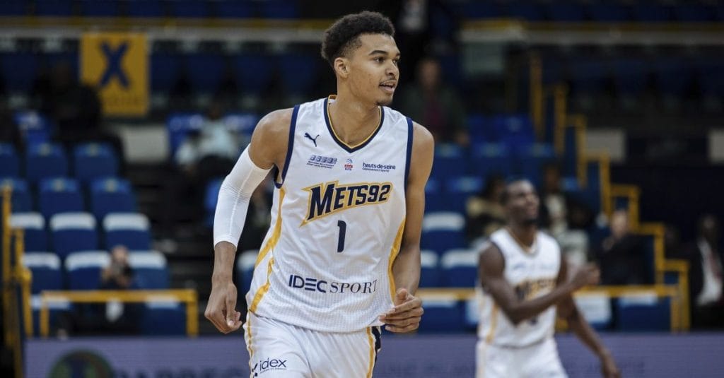 Η Στρασμπούρ πλήγωσε τον διπλό Γουεμπανιαμά