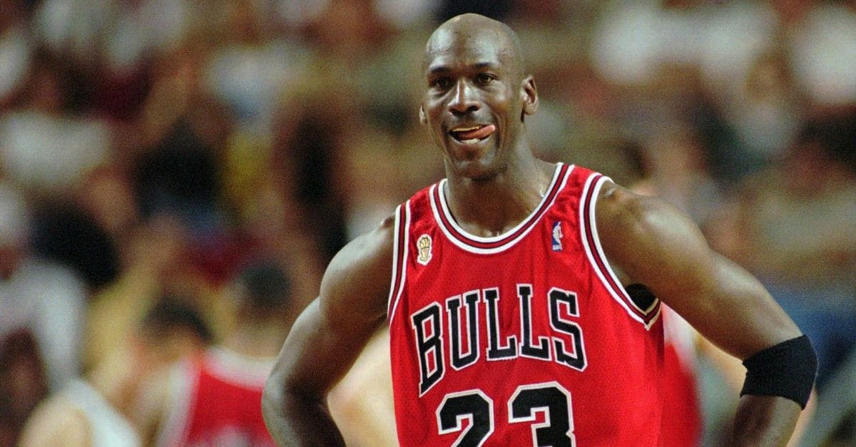 Μάικλ Τζόρνταν: Ο Θεός που μεταμφιέστηκε σε παίκτη του μπάσκετ έγινε 60 ετών