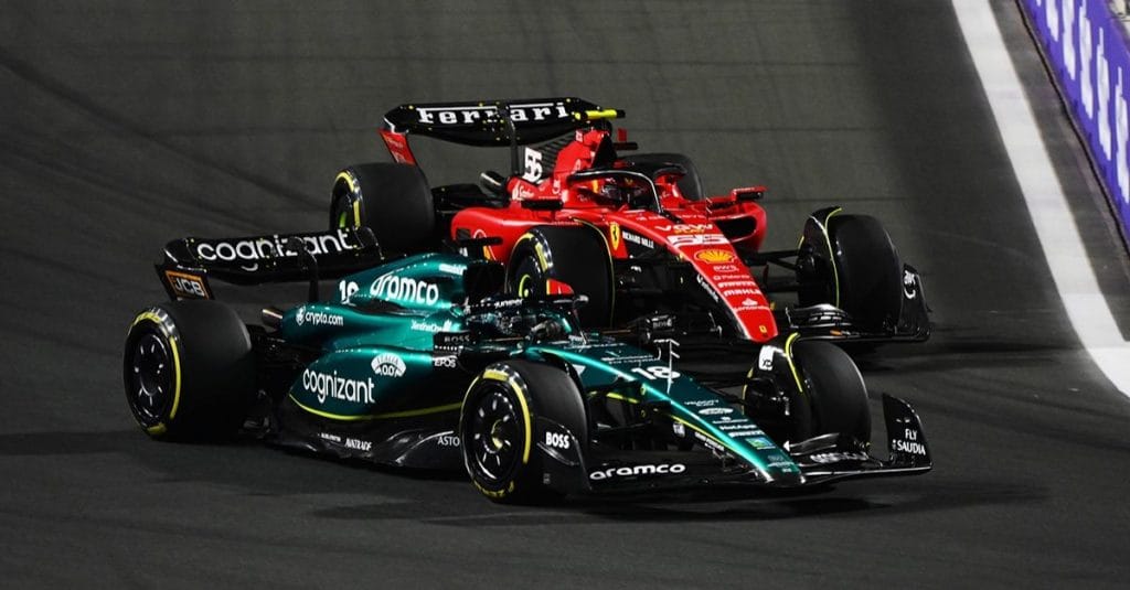 Formula 1: Η Aston Martin στρέφει επιφυλακτικά το βλέμμα της στη Red Bull