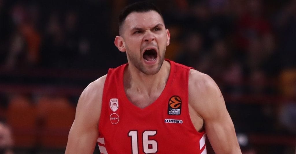 Ο Ολυμπιακός ταξίδεψε υπέροχα και μπήκε πρώτος στο λιμάνι των playoffs
