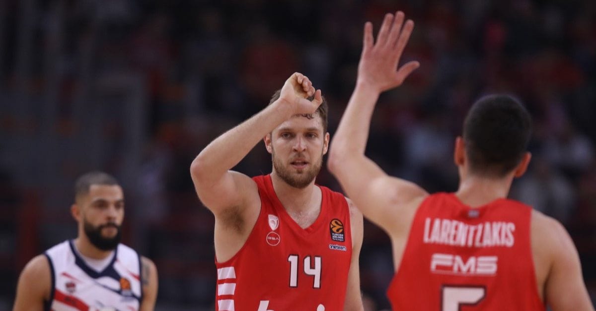 Ολυμπιακός: Τα highlights από τη γιορτή στο ΣΕΦ και την ιστορική πρωτιά μετά τη νίκη επί της Μπασκόνια