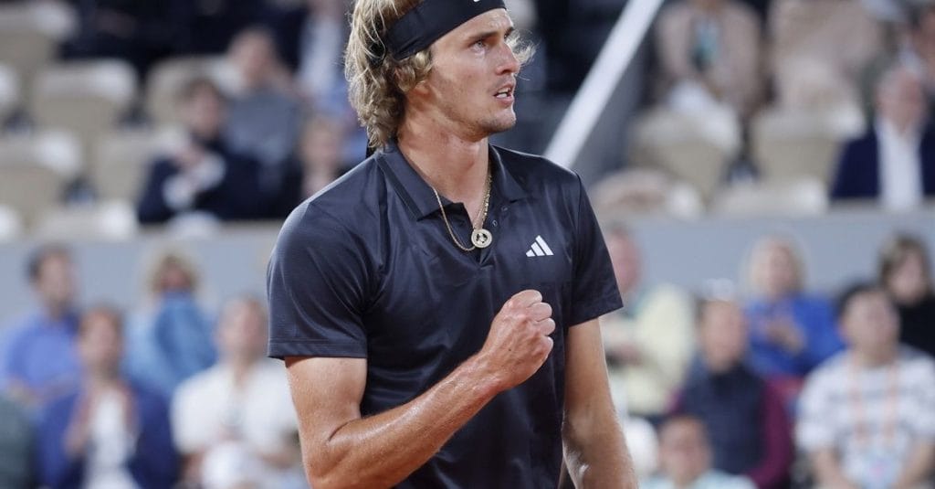 Roland Garros: Ζβέρεφ και Ρουντ πέρασαν στα ημιτελικά και θα παλέψουν για μια θέση στον τελικό