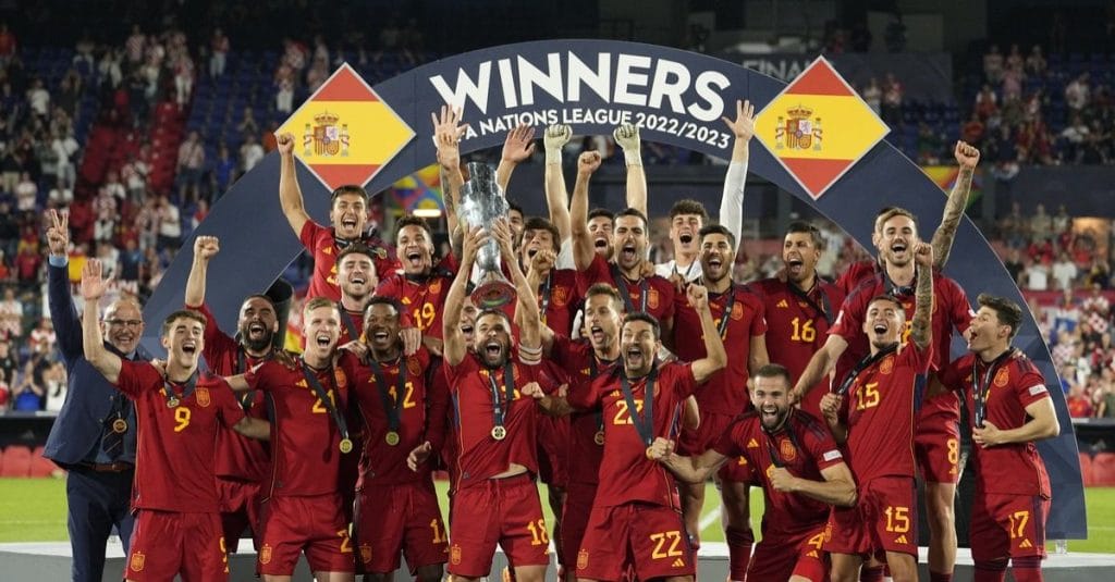 Κροατία -5 πεν. (0-0): Ο ήρωας Σιμόν χάρισε στην φούρια ρόχα το πρώτο Nations League της ιστορίας της