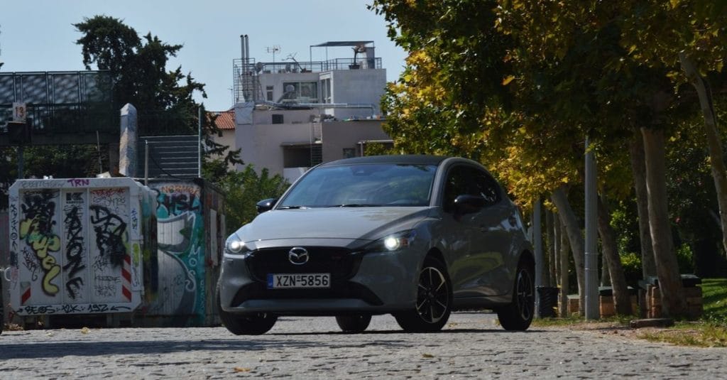 Δοκιμή του Mazda 2 Homura Aka 90ps