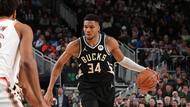 Πίστονς-Μπακς 113-122: Τα highlights του «τριπλού» Giannis (vid)