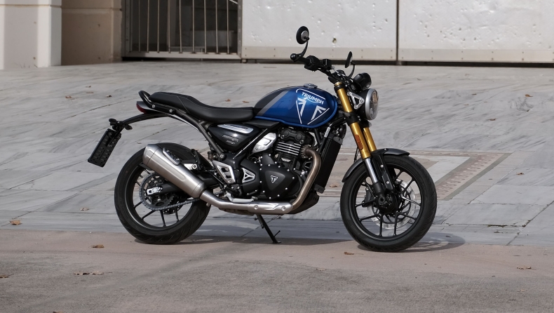 Triumph Speed 400: Στα χέρια μας για στρώσιμο