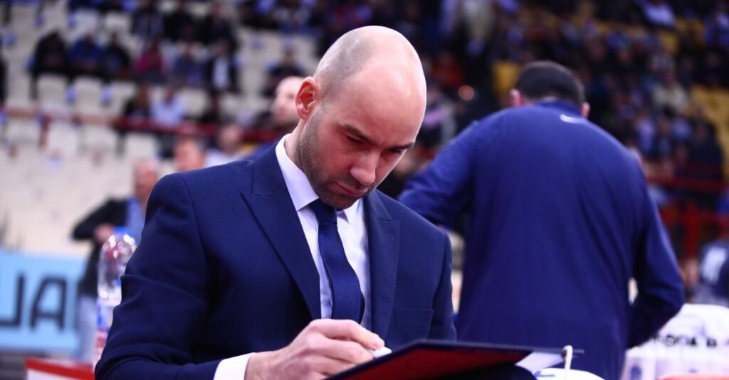 Εθνική Ελλάδας: Αποθέωση για τον Βασίλη Σπανούλη στο κατάμεστο ΣΕΦ