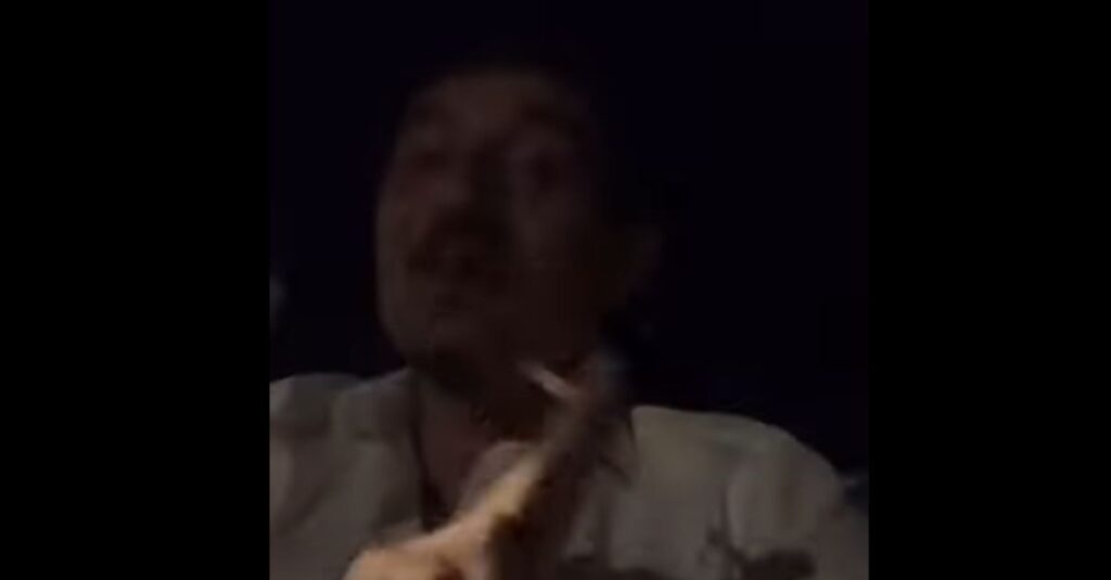 Το μήνυμα του Γιαννακόπουλου με τραγούδι της Πέγκυς Ζήνα: “Ναν, δεν θα πας πουθενά”