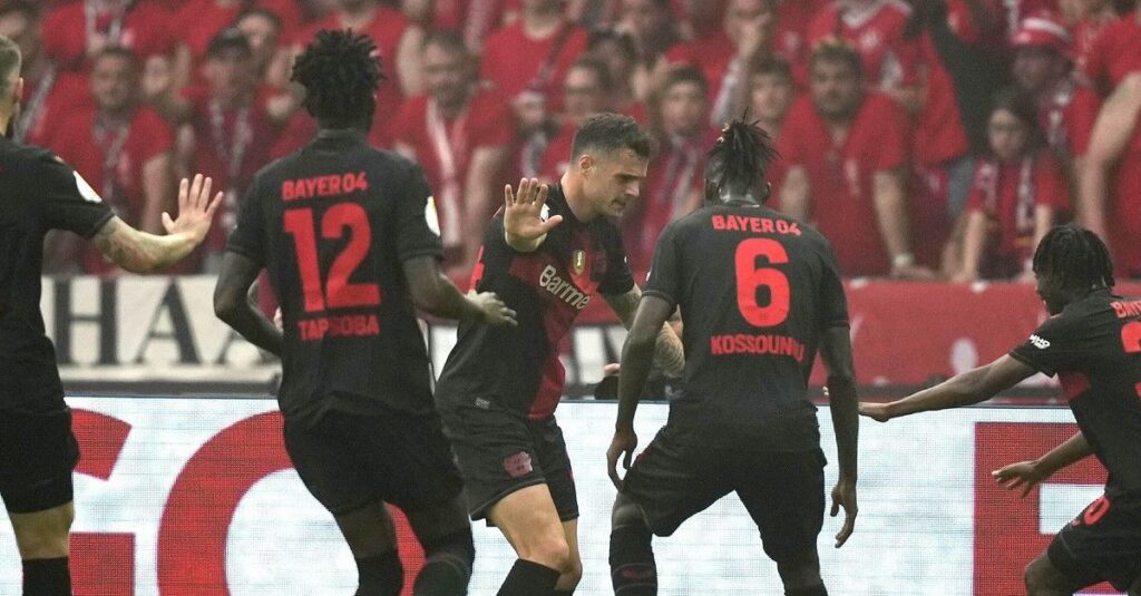 Καϊζερσλάουτερν -1: Πήρε το Κύπελλο Γερμανίας με τον Τζάκα και ολοκλήρωσε το εγχώριο αήττητο με νταμπλ