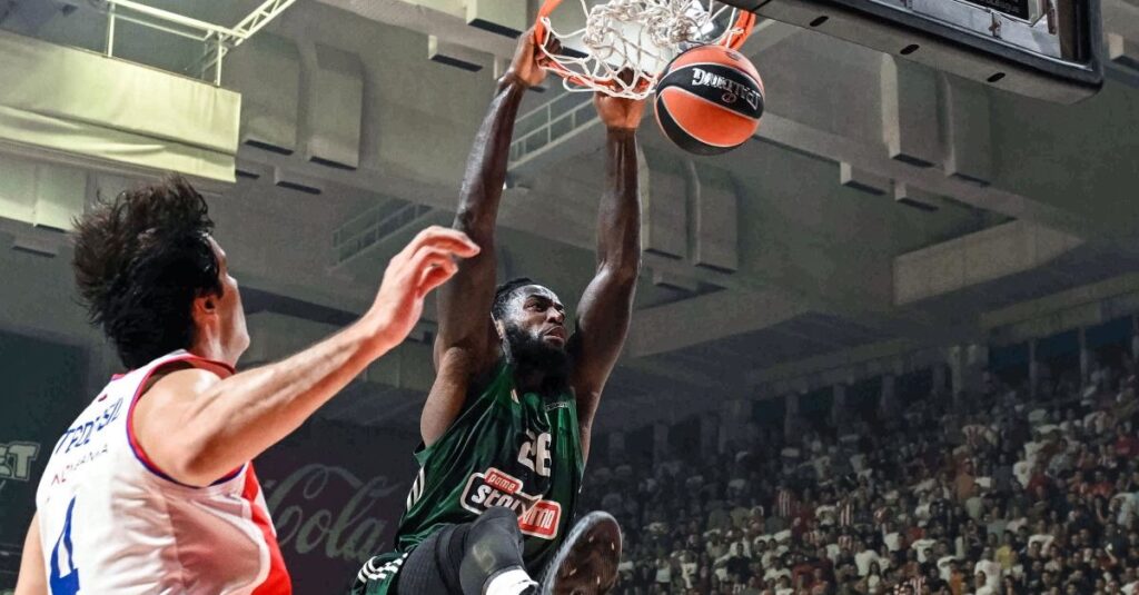 Λεσόρ: “Μεγάλη νίκη σε δύσκολη ατμόσφαιρα για να παίξεις”