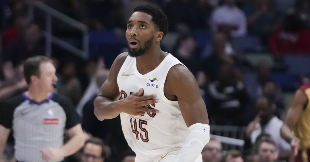 NBA: Οι Καβαλίερς υπέταξαν τους Ράπτορς και συνεχίζουν την ξέφρενη πορεία τους