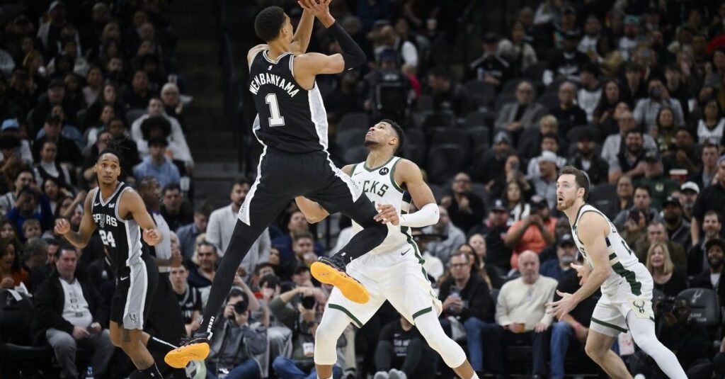 LIVE η τιτανομαχία Γουεμπανιαμά