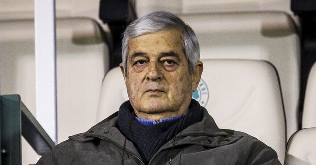 Πέθανε ο Τάκης Οικονομόπουλος
