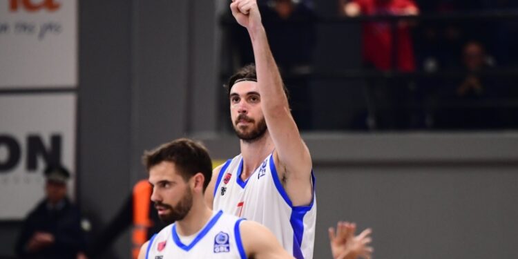 Πανιώνιος -78: Τον… διέλυσε με σπουδαίο Τσαλμπούρη και έκλεισε θέση στα playoffs κόντρα στον Ολυμπιακό