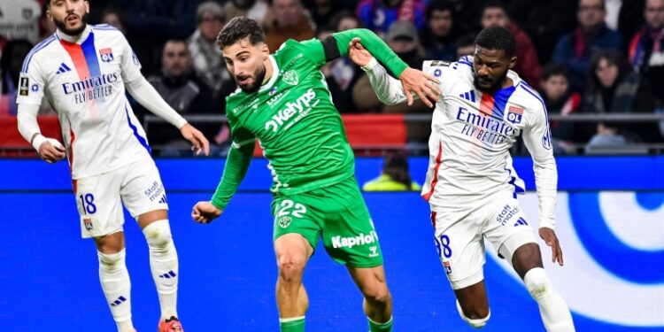 Σεντ Ετιέν -1: Νέα «σφαλιάρα» στο επεισοδιακό ντέρμπι με τους Στεφανουά