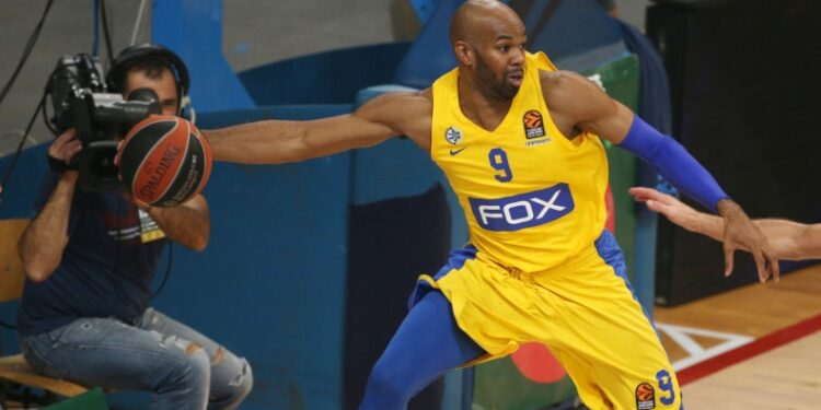 Μακάμπι Τελ Αβίβ: «Εξετάζει την επιστροφή του Τάιους της Βαρέζε»