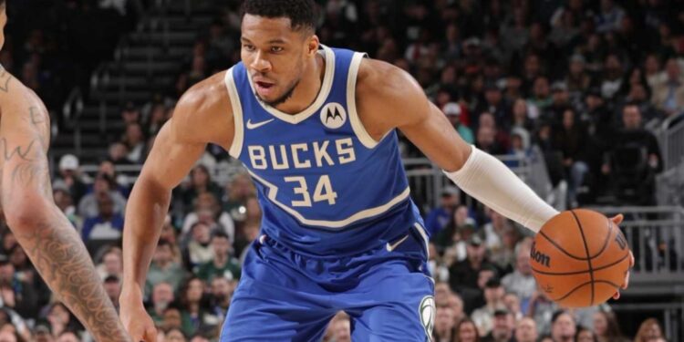 Μπακς: Το double double του Αντετοκούνμπο στο Game 2 που… πήγε στράφι (vid)