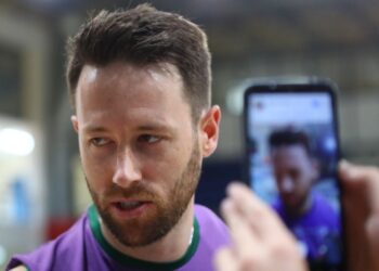 Καλινόσκι: «Δεν έχουν πολλοί τη δυνατότητα να βιώσουν τους φιλάθλους της ΑΕΚ, είναι τρελοί»