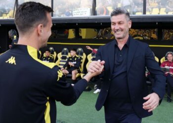 Ουζουνίδης: «Μόνο με την ενότητα μπορεί αυτή η ομάδα να κάνει άλματα»