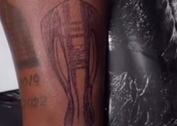 Ολυμπιακός: Το νέο τατουάζ του Ροντινέι με το φετινό Πρωτάθλημα (vid)