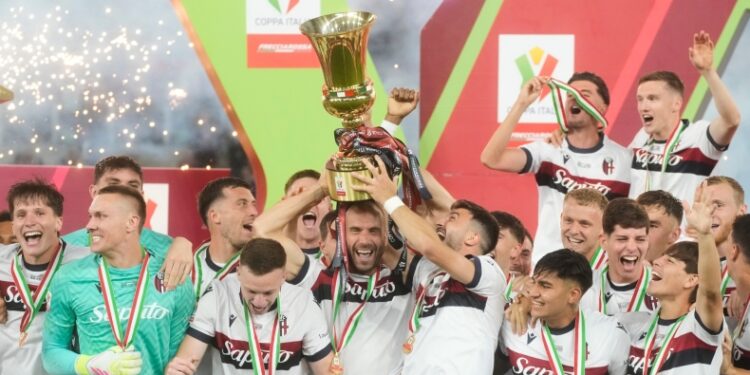 Μίλαν -1: Εγραψαν ιστορία, οι Ροσομπλού κυπελλούχοι Ιταλίας!