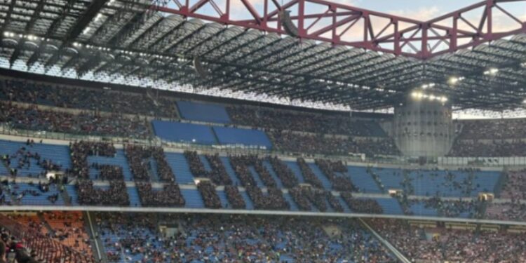 Μίλαν: Μήνυμα «καμπανάκι» από τους οπαδούς των Ροσονέρι προς τη διοίκηση