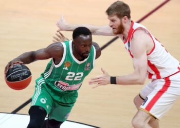 Γκραντ: «Ντροπή» έλεγε η ανάρτηση του Αμερικανού γκαρντ