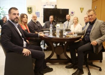 Stoiximan Super League: Έγινε η συνάντηση Big 4 και ΟΦΗ με Βρούτση, βασικό θέμα η ΔΕΑΒ