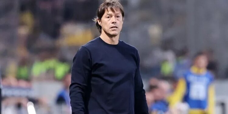 Αλμέιδα: «Απομένουν λεπτομέρειες για να συμφωνήσει με τη Σεβίλλη», γράφουν στην Αργεντινή