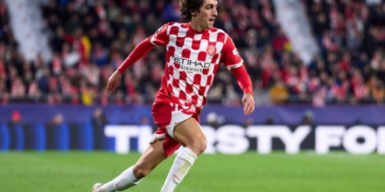 Μπράιαν Χιλ: Σε επαφές με τον Ολυμπιακό, σύμφωνα με την AS