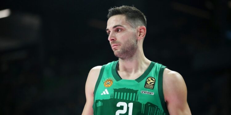 Το βίντεο της EuroLeague για Παπαπέτρου: «Η κόρνα ακούγεται, το κεφάλαιο κλείνει»