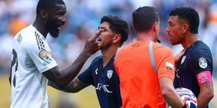 FIFA:  Ξεκινά έρευνα για ρατσιστικό περιστατικό με Καμπράλ και Ρούντιγκερ στο Παγκόσμιο Κύπελλο Συλλόγων