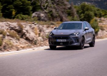 Test drive: Οδηγήσαμε το SUV με τη σπορ ψυχή CUPRA Terramar 2.0 TSI 265hp VZ 4DRIVE