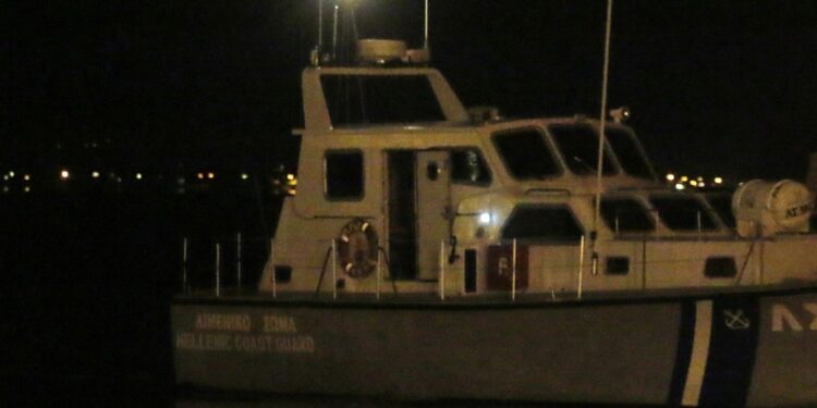 Εύβοια: Αίσιο τέλος για τους 105 επιβάτες της «Παναγίας Παραβουνιώτισσας»