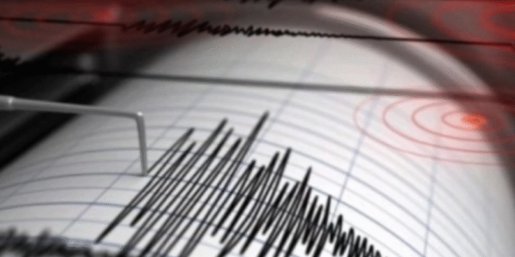 Ισχυρός σεισμός τώρα 6,1 Ρίχτερ στην Τουρκία: Αναφορές πως έγινε αισθητός στο Αιγαίο