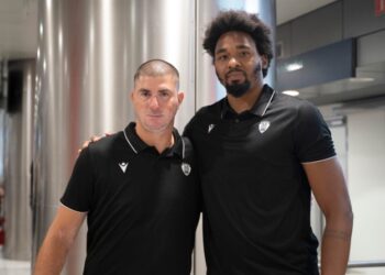 ΠΑΟΚ: Έφτασε στη Θεσσαλονίκη ο Μπεν Μουρ