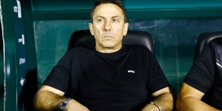 Λεβαδειακός: Η γενναία απόφαση του Παπαδόπουλου και το γκολ… αριστούργημα με τις 19 πάσες