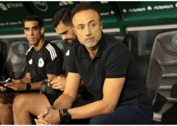 Κόντης: «Είχαν πολλές κράμπες οι παίκτες, δεν μπορώ να το διανοηθώ»