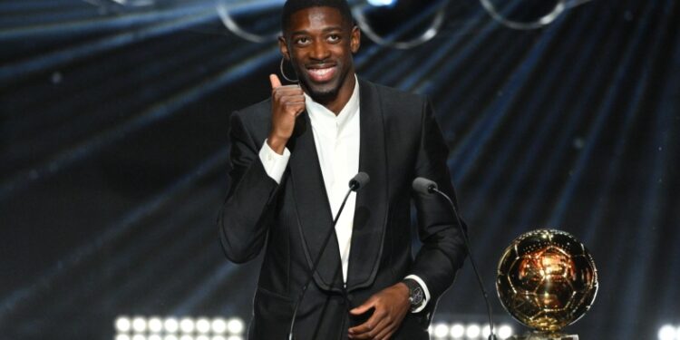Χρυσή Μπάλα: Ήταν σωστή η απονομή στον Ντεμπελέ; (poll)