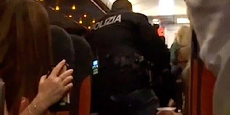 Πτήση προς Κέρκυρα: Επιβάτες αποθέωσαν τον πιλότο που κατέβασε ταραξία στο Μιλάνο!