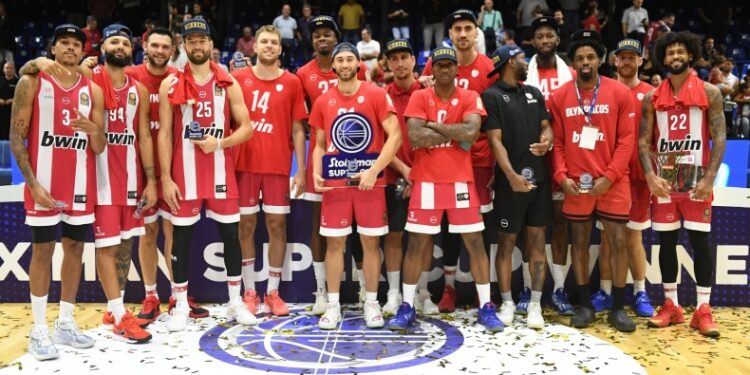 Ολυμπιακός σε Παναθηναϊκό: «Ευχαριστούμε, κρίμα που δεν ήσασταν εδώ να πανηγυρίσετε μαζί μας»