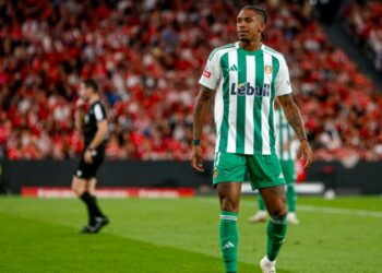 Φαμαλικάο -0: Άντεξε και πήρε τον βαθμό η ομάδα του Συλαϊδόπουλου