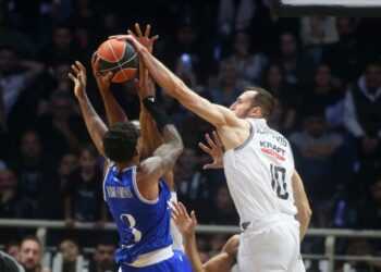 ΠΑΟΚ -82: Το τρομερό φινάλε και η καθοριστική τάπα του Ντίμσα (vid)