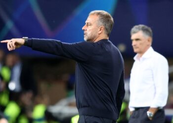 Φλικ: «Καταλαβαίνω το λόγο που είναι θυμωμένος ο Μεντιλίμπαρ, δεν είναι πρόβλημα μου»
