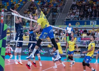 Λας Πάλμας – Ολυμπιακός 3-0: Αποκλείστηκαν οι Πειραιώτες και συνεχίζουν στο CEV Cup