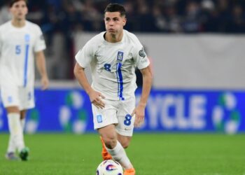 Μουζακίτης: «Είμαι χαρούμενος για τον Κωστούλα, μου έχει λείψει» (vid)