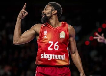 Ουλμ -81: «Καθάρισε» ο σούπερ Ντινγουίντι στην παράταση