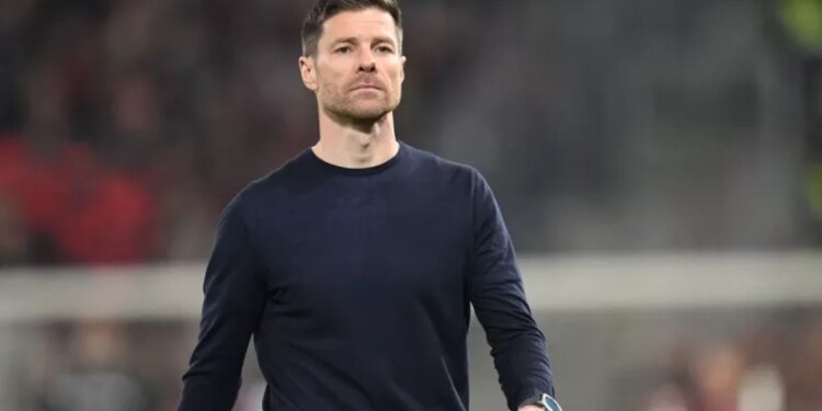 «Αν η Ρεάλ χάσει από τον Ολυμπιακό, ο Τσάμπι Αλόνσο θα απολυθεί»