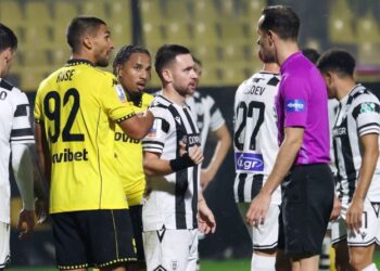 Ροζ: «Είναι δύσκολο να δέχεσαι γκολ στο τέλος»